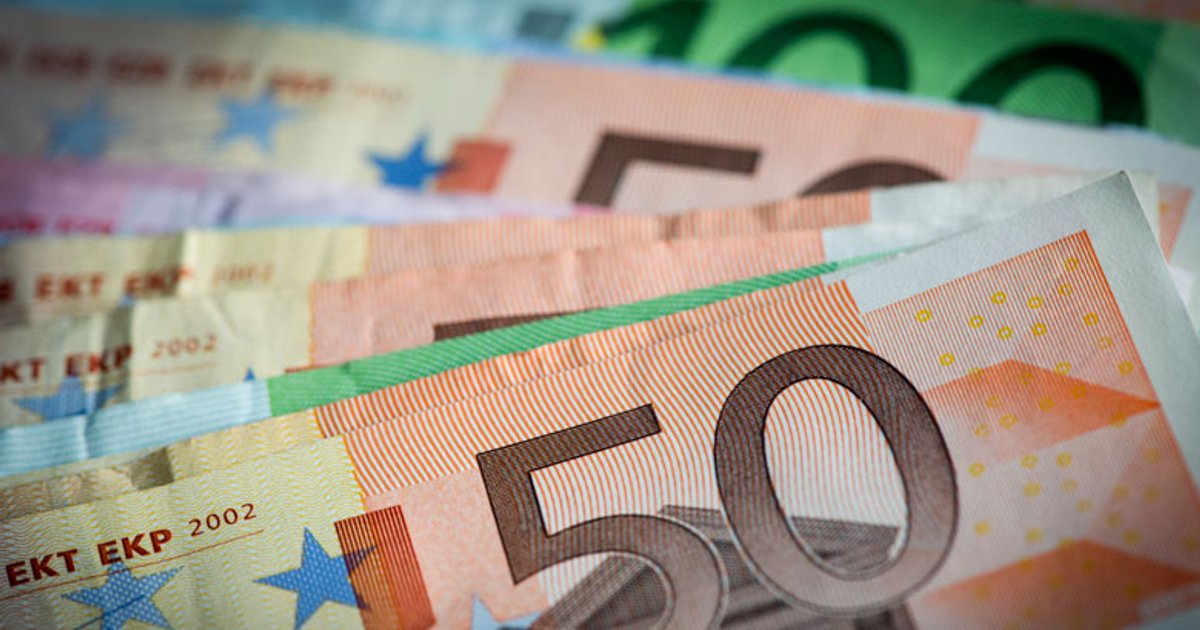 Politie Groningen waarschuwt voor vals geld | Opgelicht?!