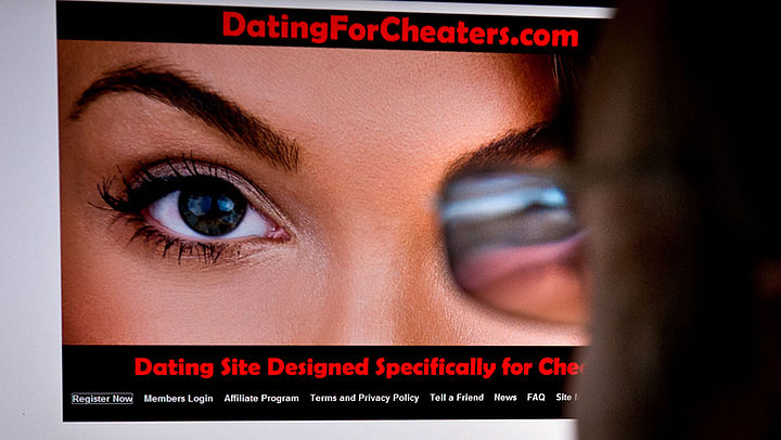 gekraakte ergste dating sites Tao dating geruchten